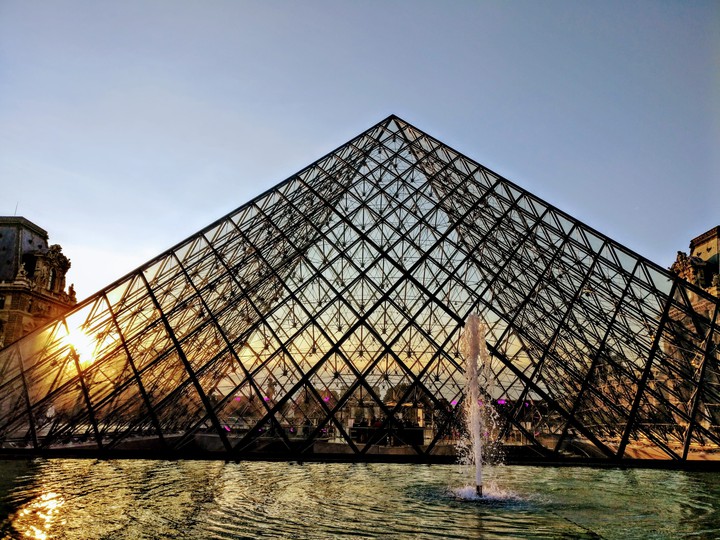Castle of Glass