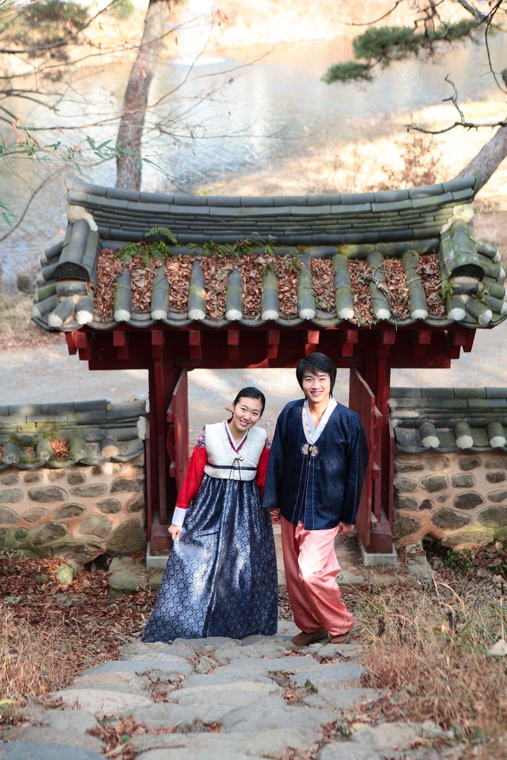 Couple in Korean Dress II