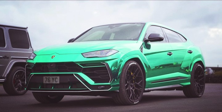 Lamborghini SUV